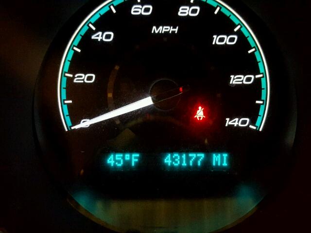 1G1ZC5E16BF123842 - 2011 CHEVROLET MALIBU 1LT 银色 照片 8