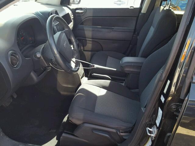 1J4NF1FB2AD640430 - 2010 JEEP COMPASS SP BLACK photo 5