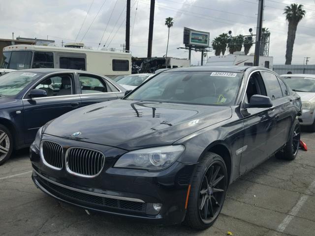 WBAKA4C5XBC392021 - 2011 BMW 740 I BLACK photo 2