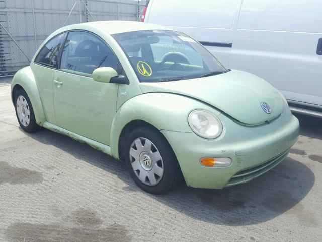 3VWBK21C92M410820 - 2002 VOLKSWAGEN NEW BEETLE GREEN photo 1