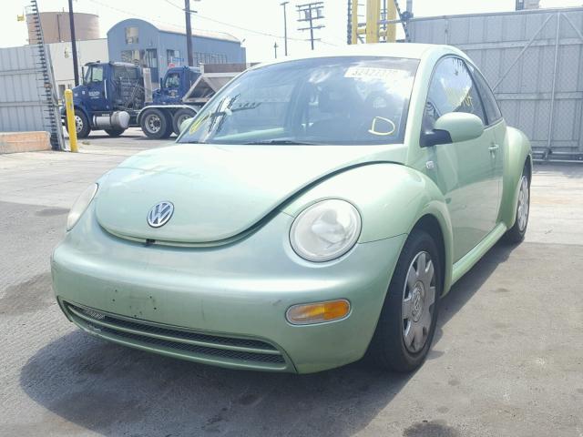 3VWBK21C92M410820 - 2002 VOLKSWAGEN NEW BEETLE მწვანე ფოტო 2