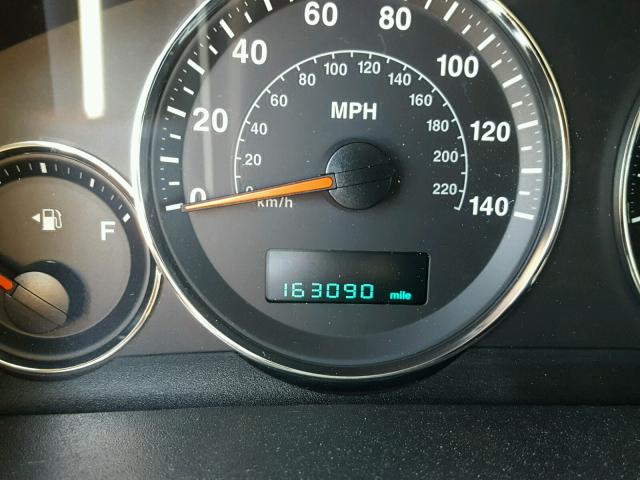 1J8HH48K66C355683 - 2006 JEEP COMMANDER SILVER photo 8