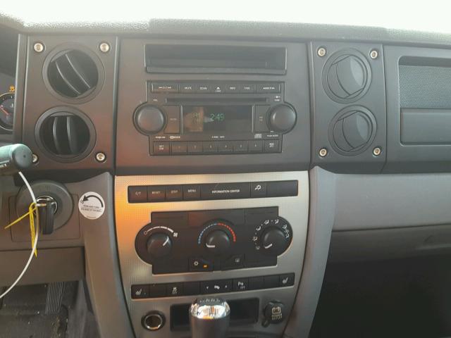 1J8HH48K66C355683 - 2006 JEEP COMMANDER SILVER photo 9