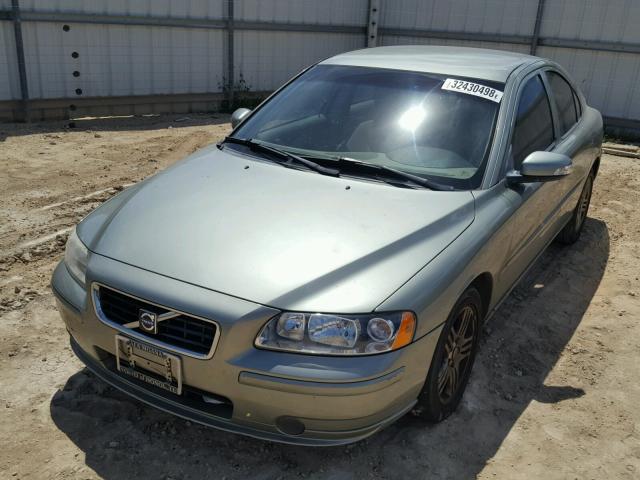 YV1RS592672632688 - 2007 VOLVO S60 2.5T GRAY photo 2