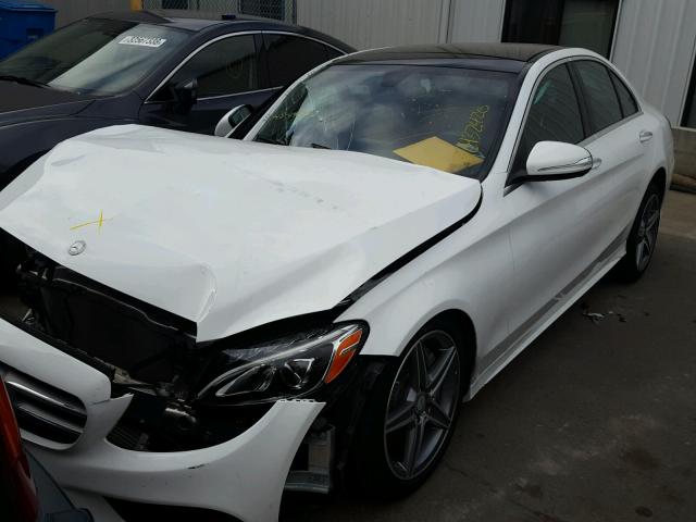 55SWF4KB0FU032857 - 2015 MERCEDES-BENZ C 300 4MAT WHITE photo 2