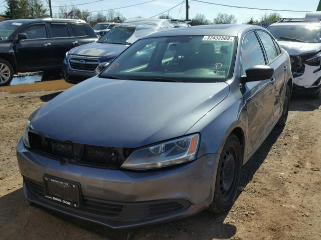 3VW2K7AJ6CM322255 - 2012 VOLKSWAGEN JETTA BASE 灰色 照片 2