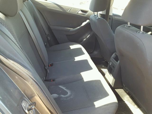 3VW2K7AJ6CM322255 - 2012 VOLKSWAGEN JETTA BASE 灰色 照片 6