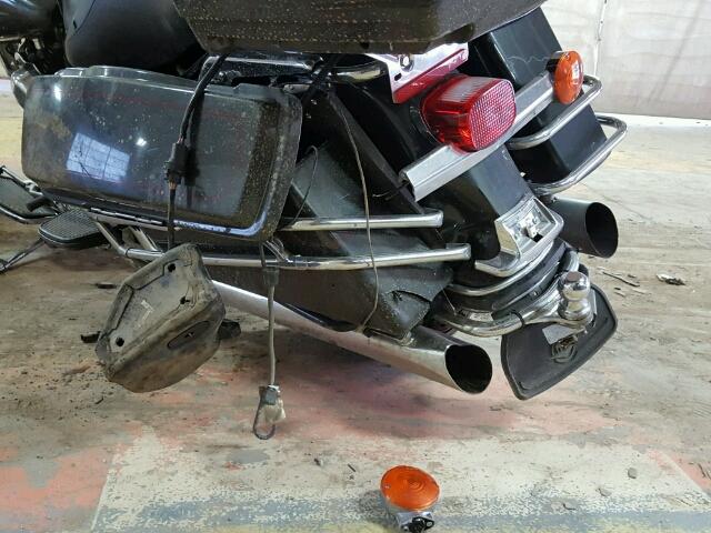 1HD1FCW176Y625587 - 2006 HARLEY-DAVIDSON FLHTCUI Сұр фото 10