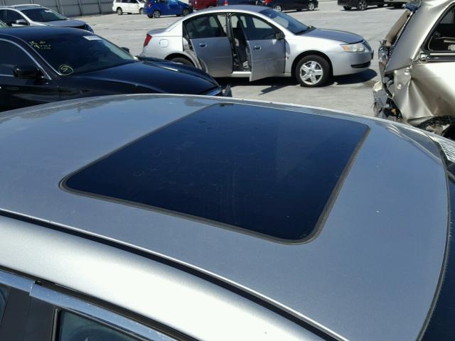 1G1ZC5EU6CF396758 - 2012 CHEVROLET MALIBU 1LT 银色 照片 9