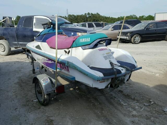 YAMA4931F595 - 1995 YAMAHA BOAT TWO TONE photo 3