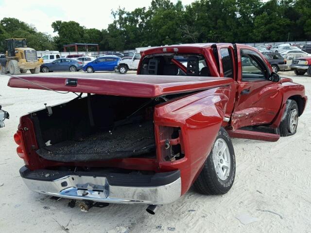 1D7HE52N56S578124 - 2006 DODGE DAKOTA LAR RED photo 4