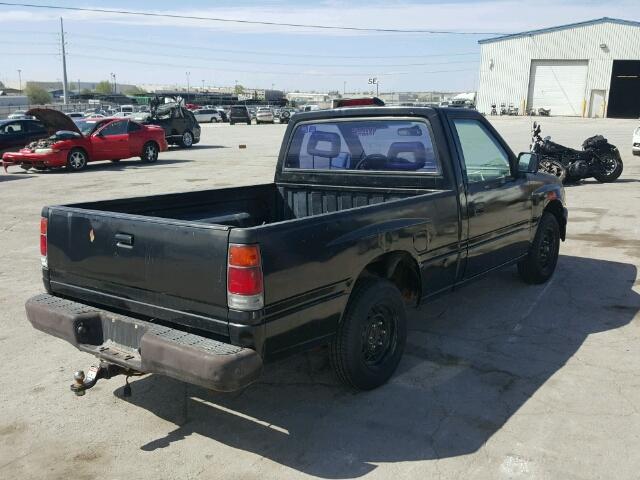 4S1CL11L2R4202002 - 1994 ISUZU CONVENTION BLACK photo 4