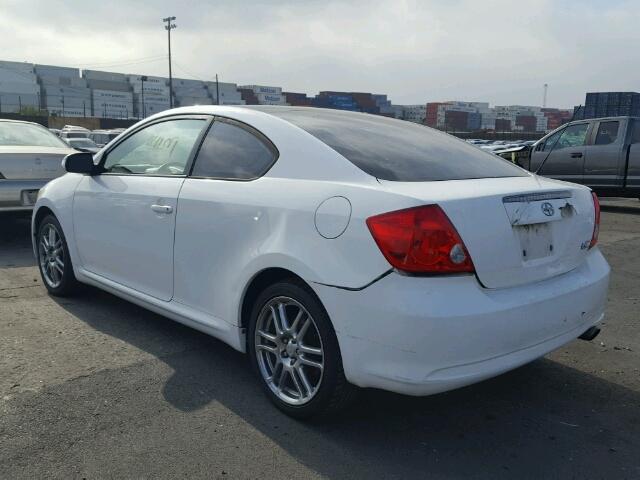 JTKDE177X50049945 - 2005 TOYOTA SCION TC 白色 照片 3