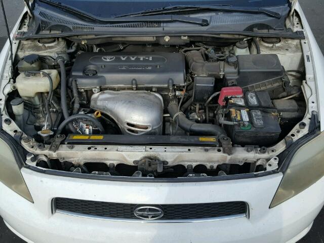JTKDE177X50049945 - 2005 TOYOTA SCION TC 白色 照片 7