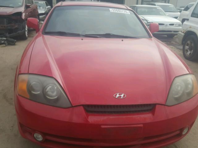 KMHHN65F04U120346 - 2004 HYUNDAI TIBURON GT RED photo 9