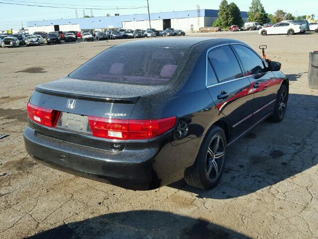 1HGCM56425A137808 - 2005 HONDA ACCORD LX BLACK photo 4