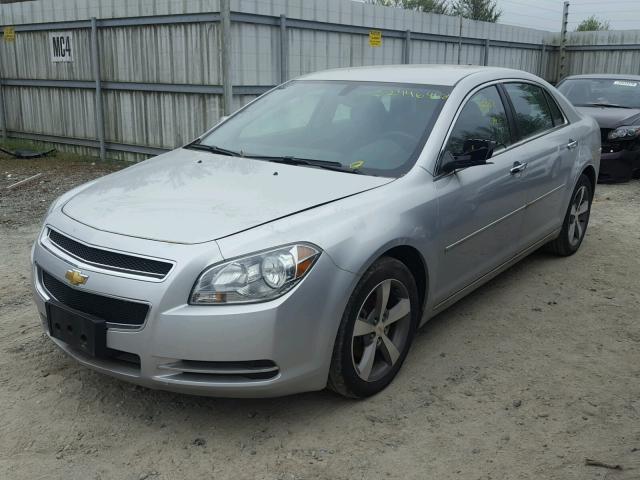 1G1ZC5E09CF132432 - 2012 CHEVROLET MALIBU 1LT SILVER photo 2