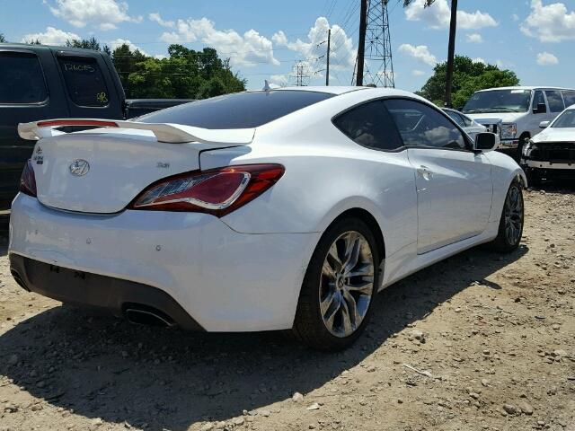 KMHHU6KJ2EU120877 - 2014 HYUNDAI GENESIS CO WHITE photo 4