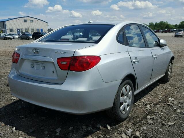 KMHDU46D37U245056 - 2007 HYUNDAI ELANTRA GL SILVER photo 4