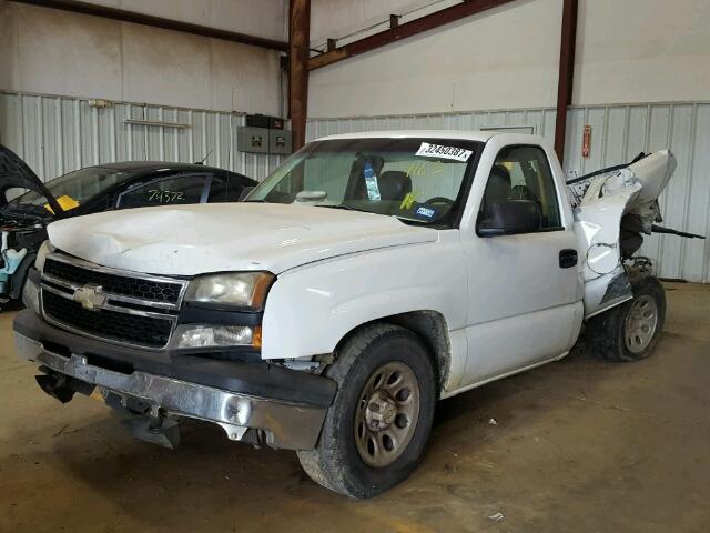 3GCEC14VX6G224163 - 2006 CHEVROLET SILVERADO WHITE photo 2