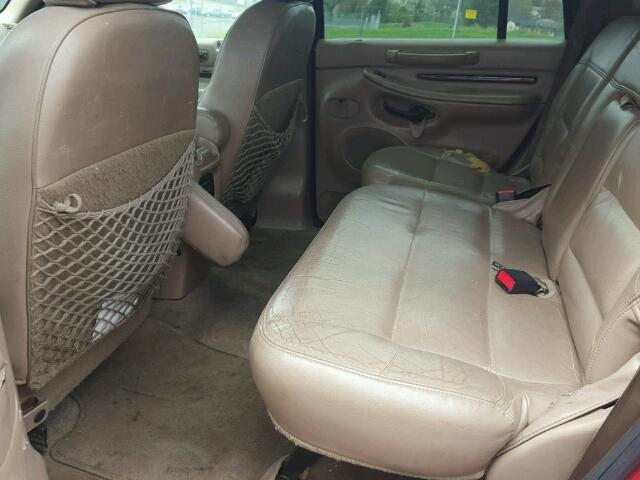 5LMPU28A0XLJ19146 - 1999 LINCOLN NAVIGATOR 红色 照片 6