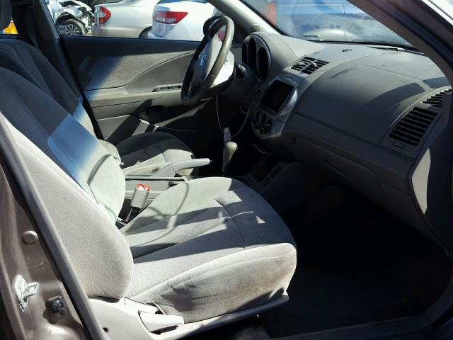 1N4AL11D73C260679 - 2003 NISSAN ALTIMA BAS GRAY photo 5