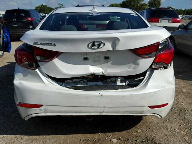 5NPDH4AE2FH564529 - 2015 HYUNDAI ELANTRA SE WHITE photo 9