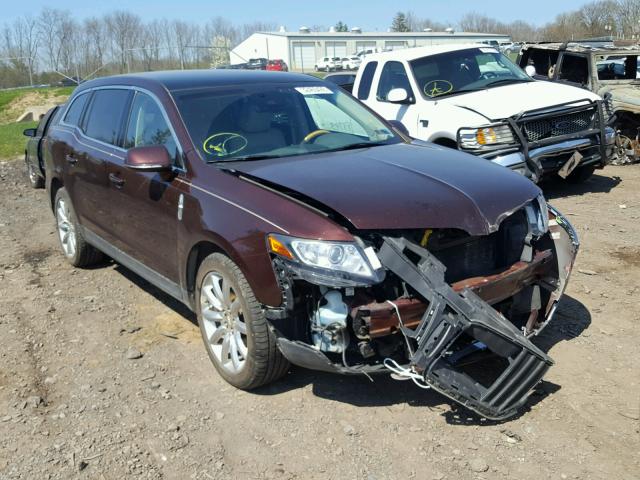 2LMHJ5AR2ABJ13913 - 2010 LINCOLN MKT Коричневий фото 1