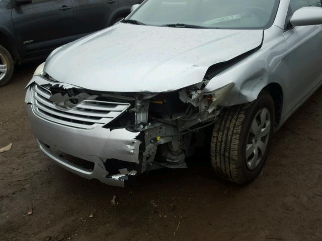 4T1BE46K17U159702 - 2007 TOYOTA CAMRY NEW SILVER photo 9