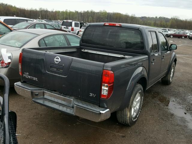 1N6AD0ER1BC442915 - 2011 NISSAN FRONTIER S CHARCOAL photo 4