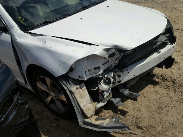 1G1ZC5E04CF175608 - 2012 CHEVROLET MALIBU 1LT 白色 照片 9