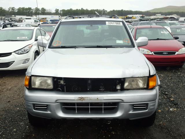 4S6CM58W1X4424963 - 1999 HONDA PASSPORT E SILVER photo 9