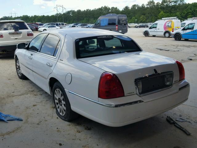 1LNHM81W27Y613365 - 2007 LINCOLN TOWN CAR S WHITE photo 3