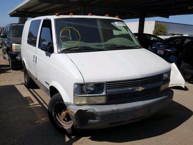 1GCDM19X22B135161 - 2002 CHEVROLET ASTRO WHITE photo 1