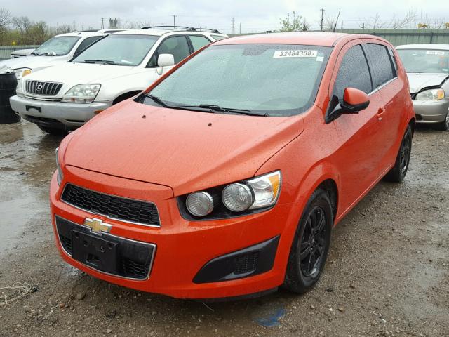 1G1JD6SB1D4166514 - 2013 CHEVROLET SONIC LT ORANGE photo 2