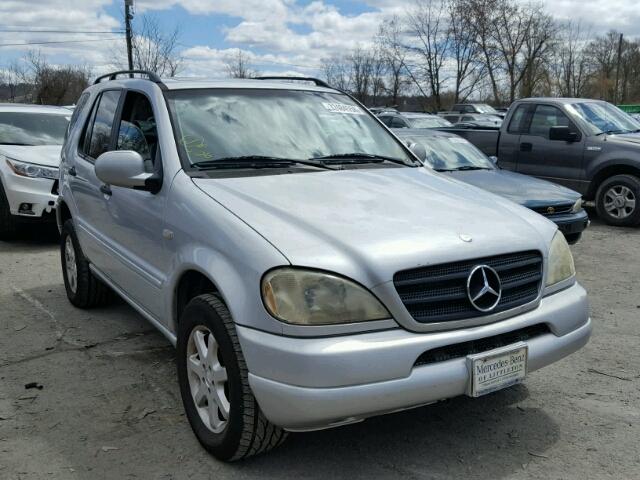 4JGAB72E4XA122764 - 1999 MERCEDES-BENZ ML 430 银色 照片 1