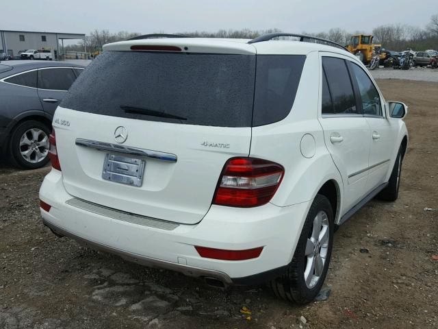 4JGBB8GB7AA581108 - 2010 MERCEDES-BENZ ML 350 4MA WHITE photo 4