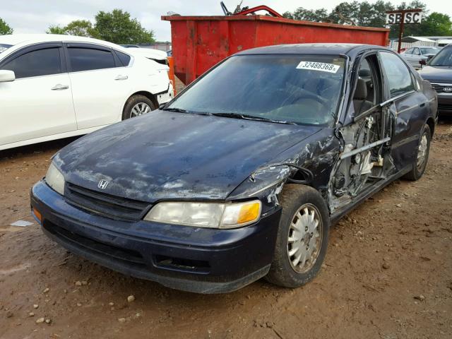 1HGCD5639SA028894 - 1995 HONDA ACCORD LX BLUE photo 2