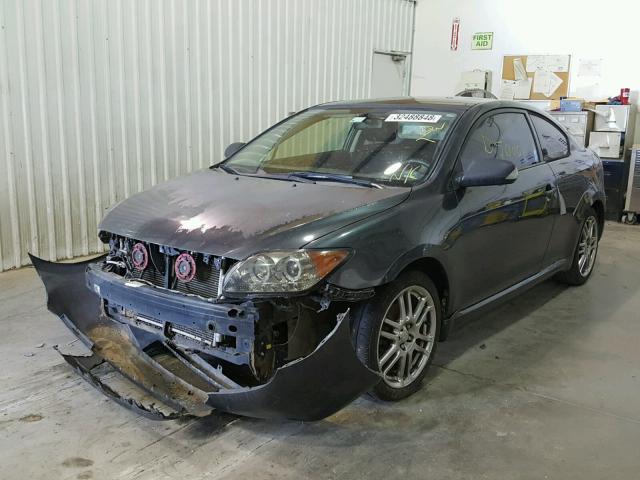 JTKDE177050004819 - 2005 TOYOTA SCION TC 灰色 照片 2