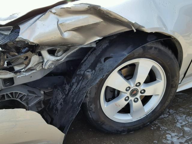 2G2WP552461233863 - 2006 PONTIAC GRAND PRIX ვერცხლისფერი ფოტო 9
