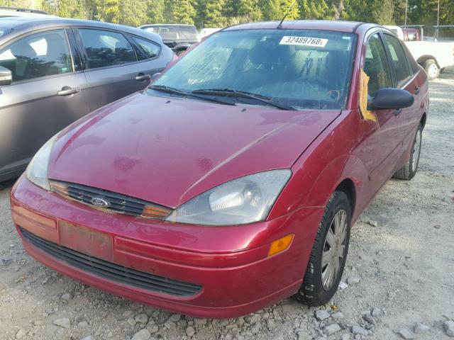 1FAFP34364W165247 - 2004 FORD FOCUS SE C RED photo 2