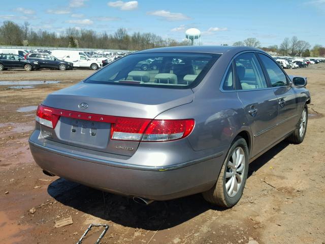 KMHFC46F87A157862 - 2007 HYUNDAI AZERA SE GRAY photo 4