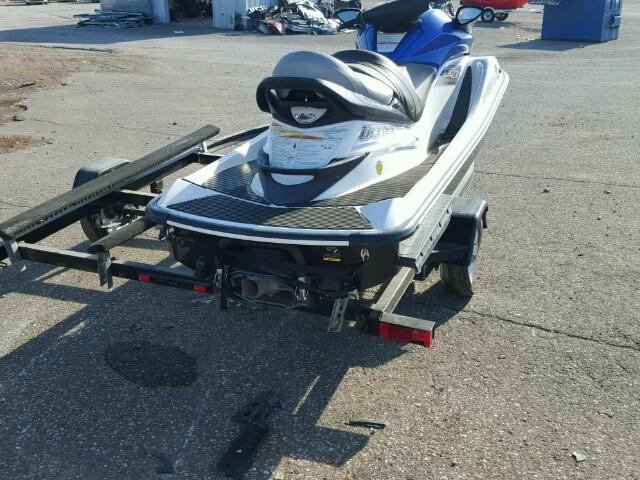 KAW40736C010 - 2010 KAWASAKI BOAT TWO TONE photo 4