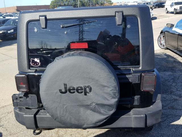 1C4BJWDG1CL241889 - 2012 JEEP WRANGLER U BLACK photo 9