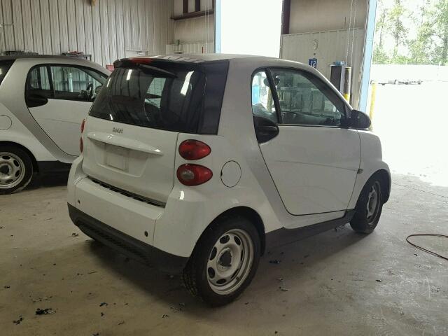 WMEEJ3BA5EK779242 - 2014 SMART FORTWO PUR TWO TONE photo 4