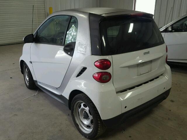 WMEEJ3BA3DK655954 - 2013 SMART FORTWO TWO TONE photo 3