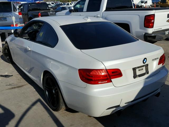 WBAKG1C51CJ217196 - 2012 BMW 335 I SULE WHITE photo 3