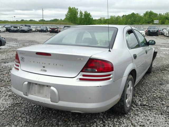 1B3EL36XX4N144765 - 2004 DODGE STRATUS SE SILVER photo 4