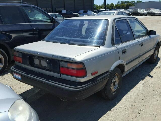 1NXAE94A4LZ130868 - 1990 TOYOTA COROLLA DL SILVER photo 4