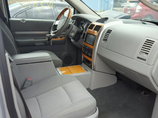 1A8HW58P29F707829 - 2009 CHRYSLER ASPEN LIMI 银色 照片 5